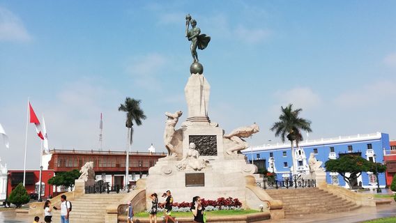 Plaza de Armas of Trujillo