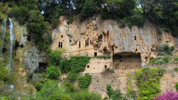 Troglodyte caves of Villecroze