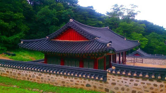 Namhansanseong North Gate