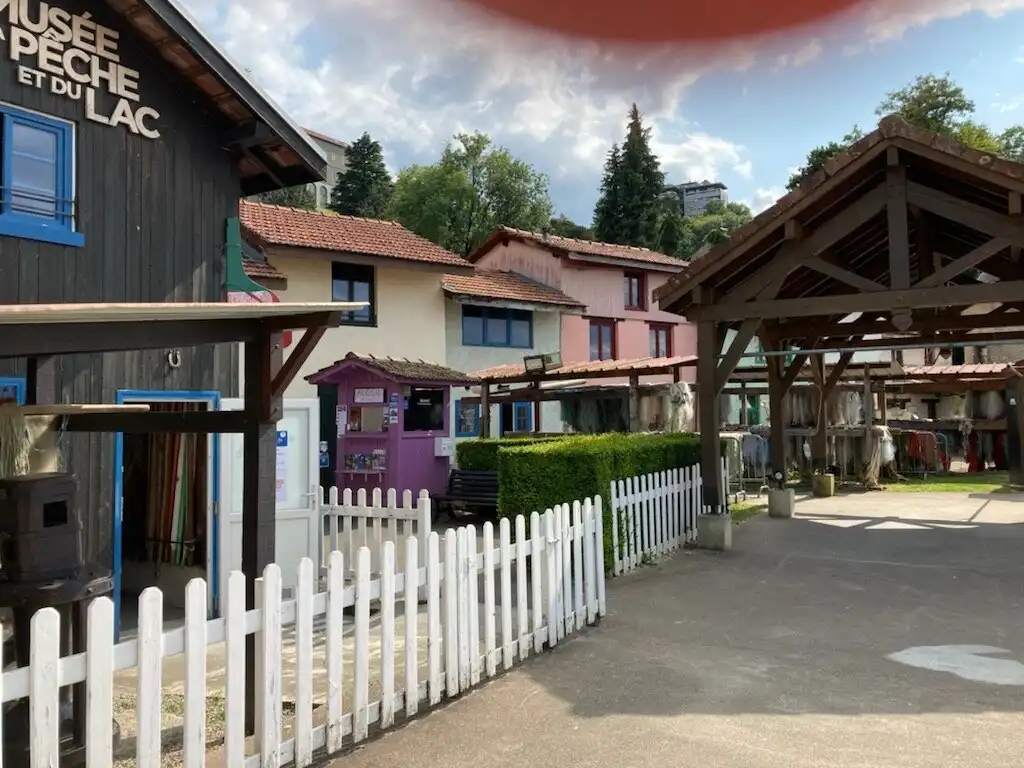 Hotel dekat Ecomusee de la Peche et du Lac