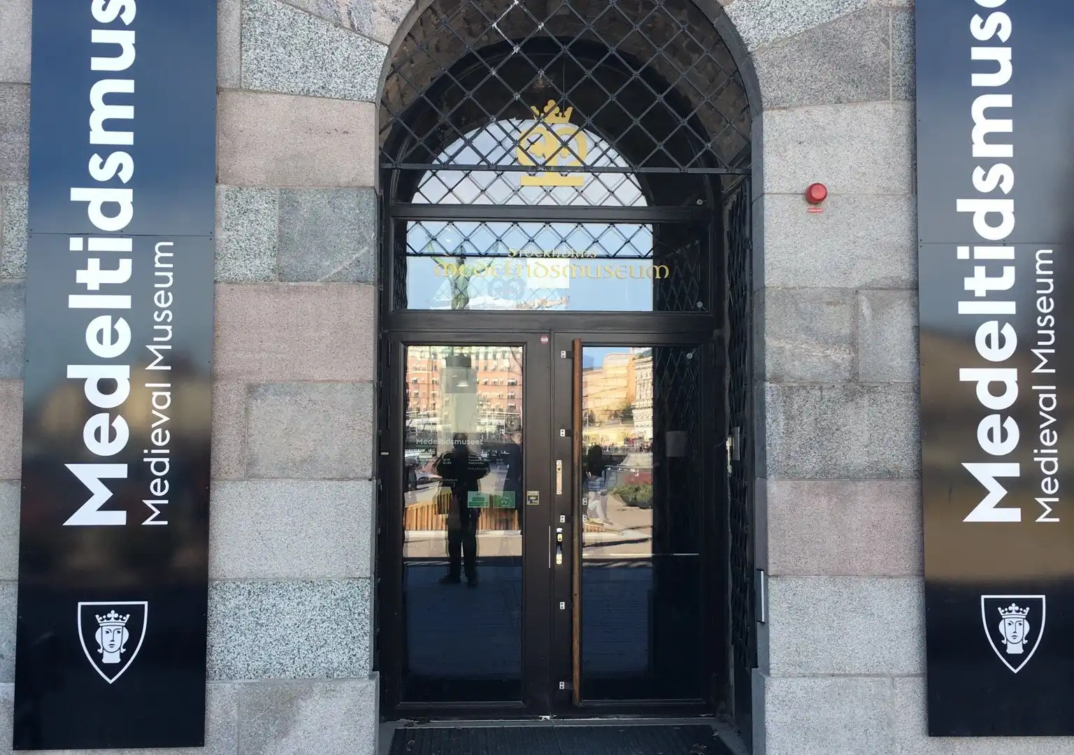 Hotels near National Museum Of Fine Arts