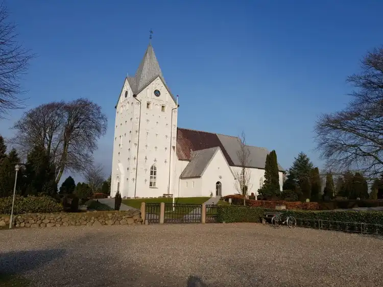 Hôtels à : Bjert