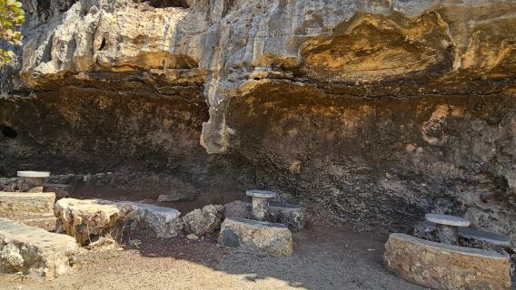Fontein Cave