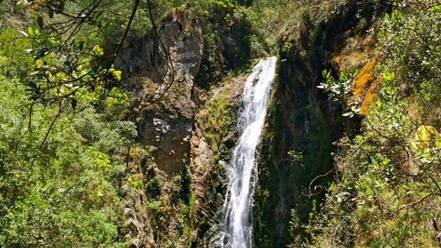 Salto de Aguas Blancas