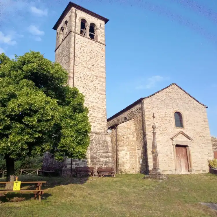 Hotels in Polinago