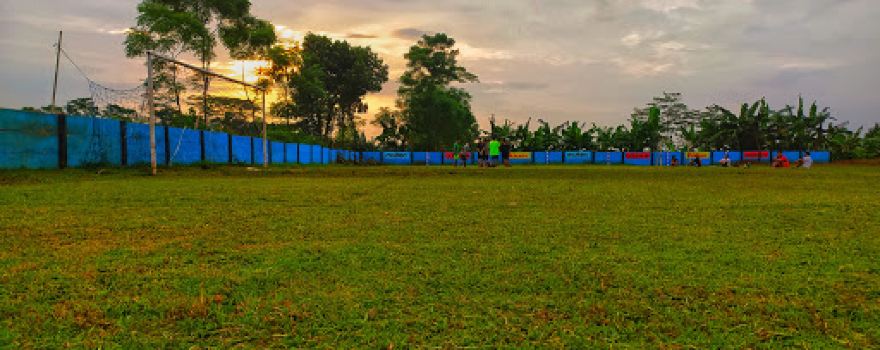 Lapangan Sepakbola Layapan
