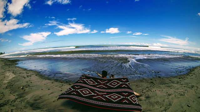 Taman Wisata Pantai Batu Kumbang