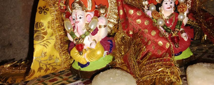 Hanuman Ji Temple (Gadhi)