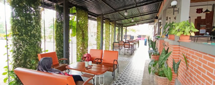 NDOROGIRI CAFE & SPACE