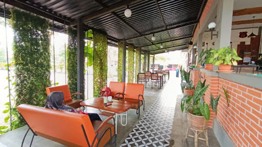 NDOROGIRI CAFE & SPACE