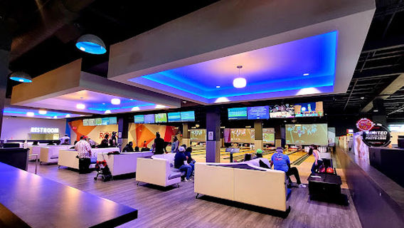 Round1 Bowling & Arcade Coronado Center
