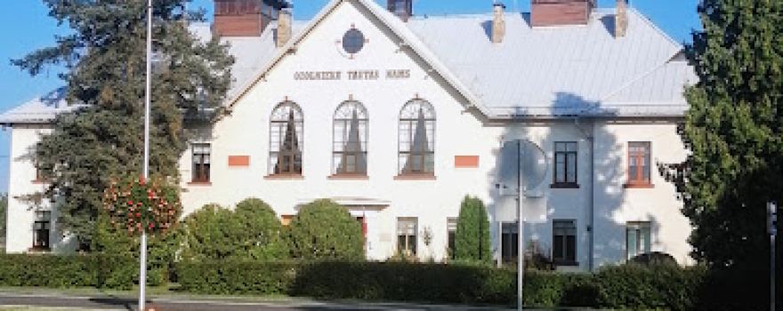 Ozolnieku Tautas nams