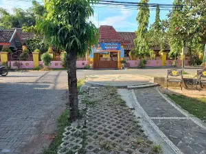 Alun-alun Grati