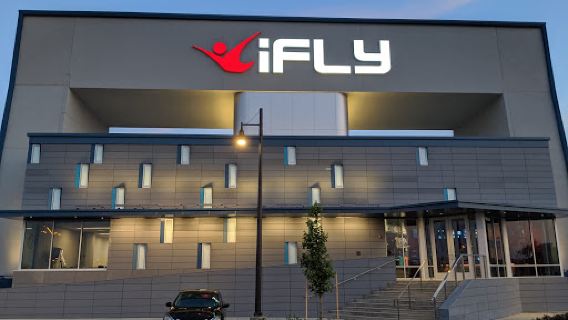 iFLY Indoor Skydiving - Cincinnati