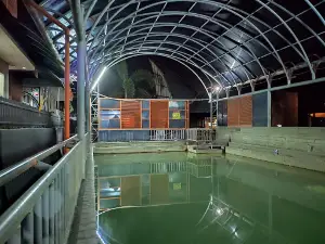 Thermal Baths Cipanas - Gas Station Pamoyanan, Kadipaten