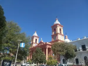 Plaza Virgen del Valle