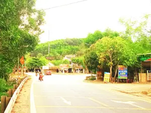 Ngã ba Phúc Đồng
