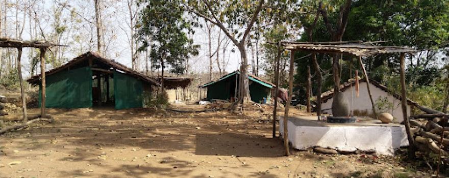Paramhans Ashram, Chhotee Dhuaandhaar
