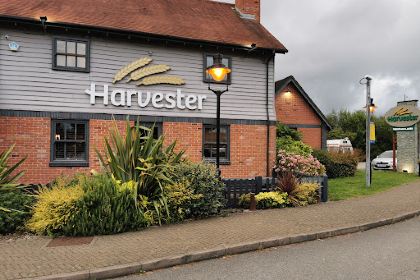 Harvester Trentham Lakes