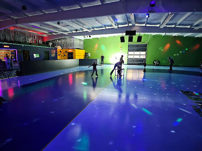 Smoky Mountain Sk8way & FUN ZONE Family Entertainment Center