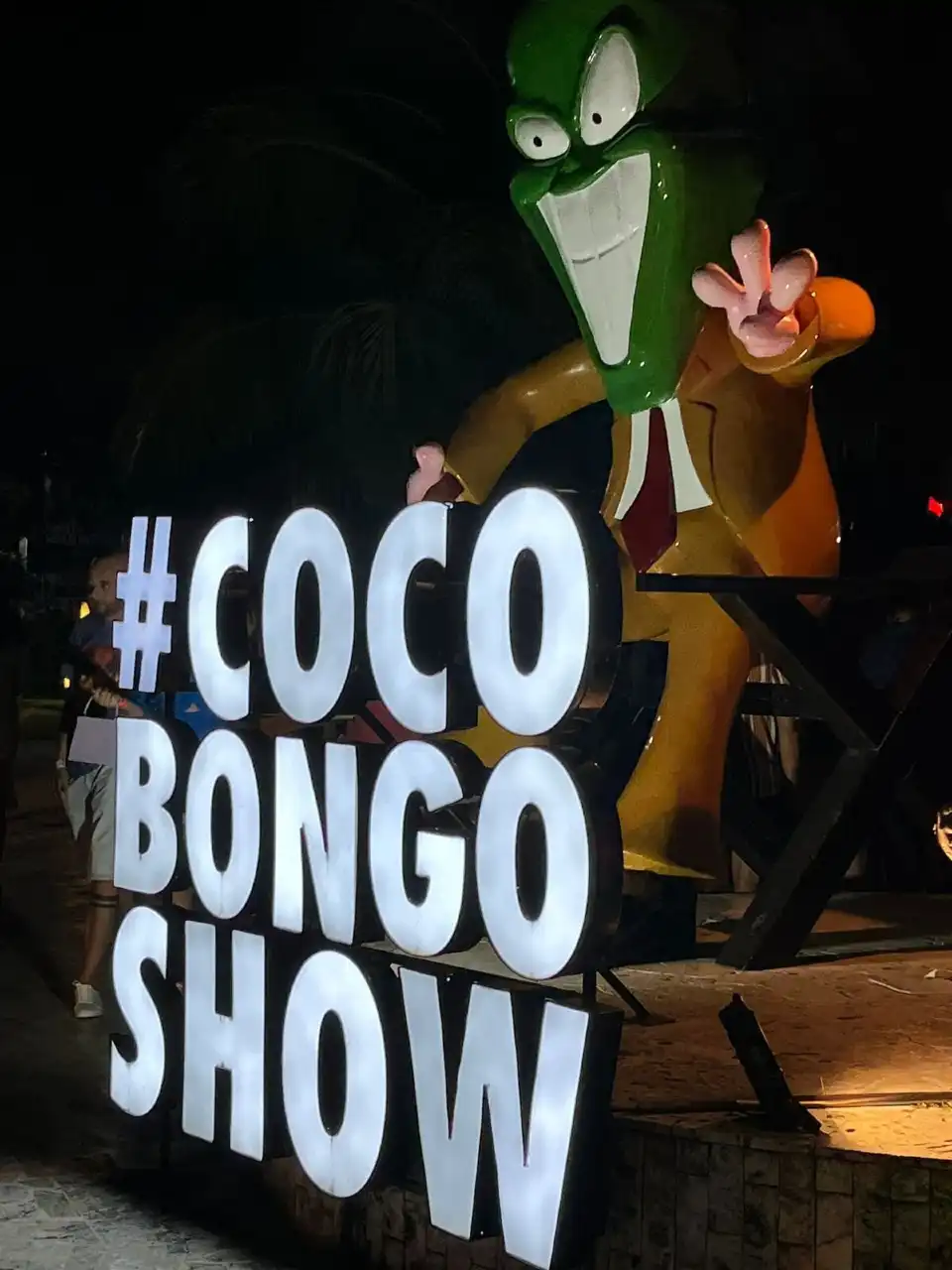 3_Coco bongo