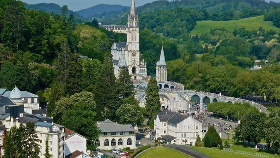 Lourdes