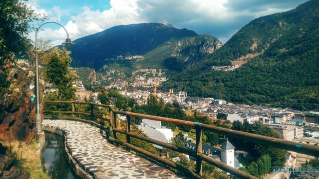 Sola Irrigation Canal Trail