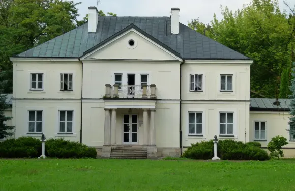 奧扎羅-馬佐維茨基