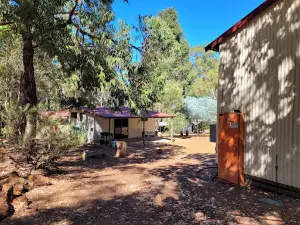 Lake Navarino Holiday Park