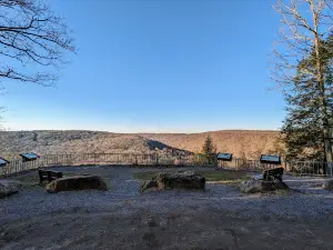 Kennerdell Scenic Look Out