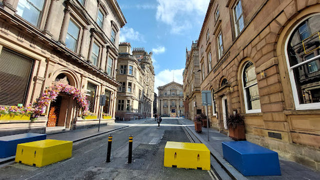 Liverpool City Sights Tour Bus