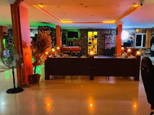 Internet Cafe Passion
