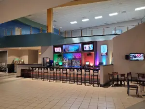 Regal Park Place
