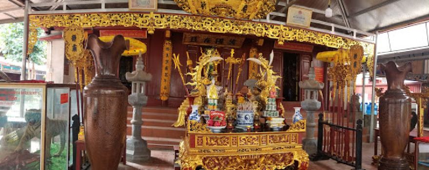 Bac Ha temple