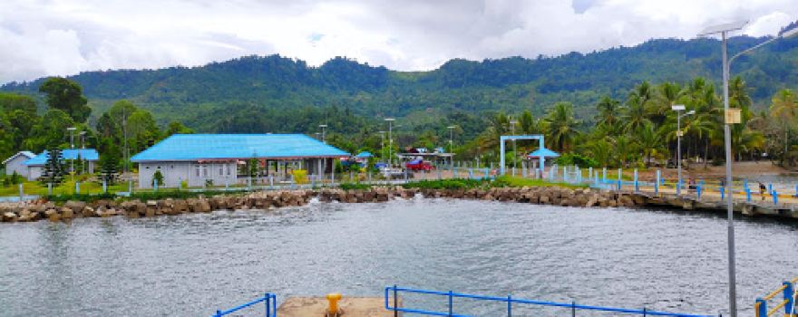 Tomori Bay