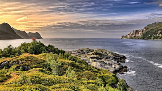 Husøy Lighthouse