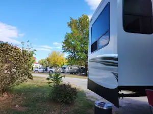 Lebanon / Bennett Spring KOA Holiday