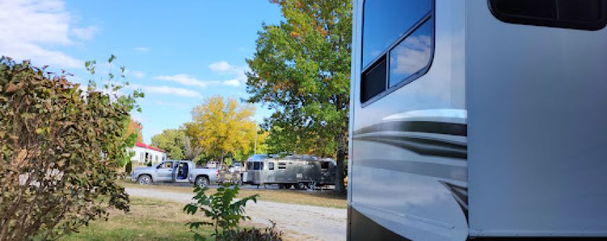 Lebanon / Bennett Spring KOA Holiday