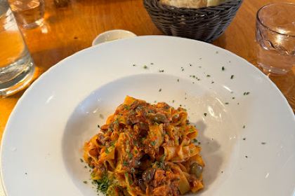 Momenti-Italian cuisine