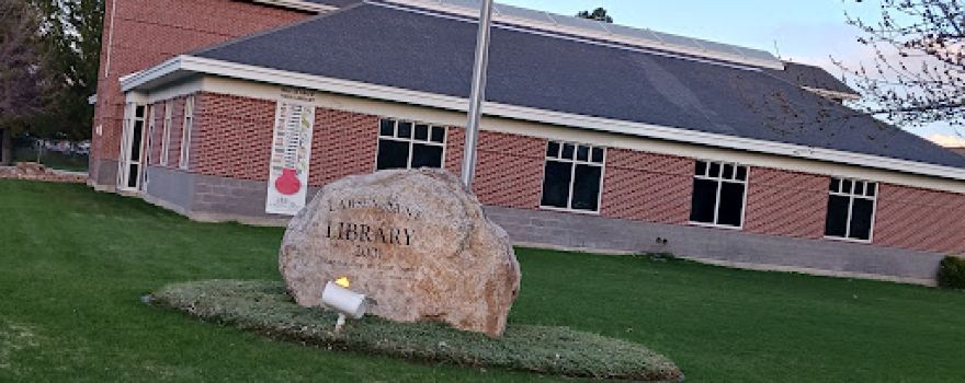 Larsen-Sant Public Library