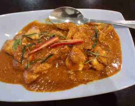 One Chun Cafe & Restaurant