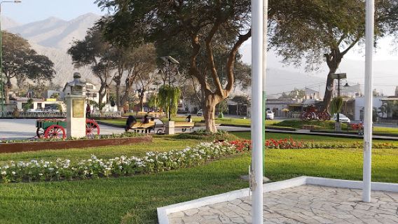 Parque Central De Chaclacayo