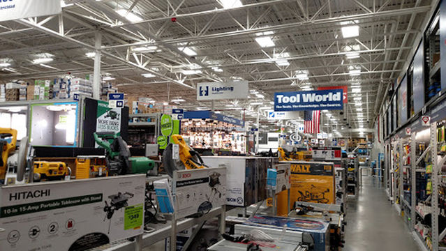 Lowe's Garden Center