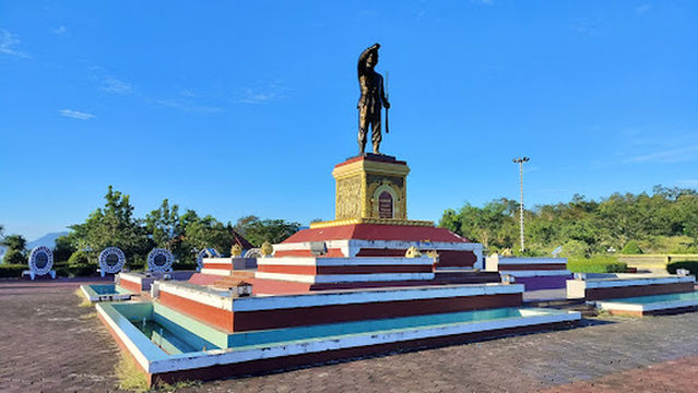 "Mr. Ong Keo" Monument