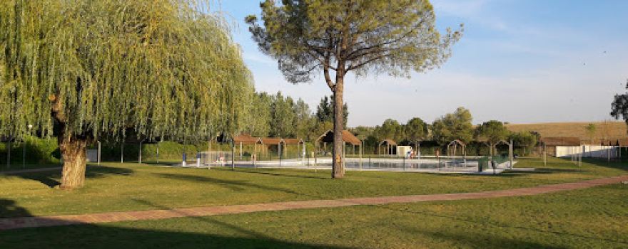 Piscina Pública Municipal de Calera y Chozas.