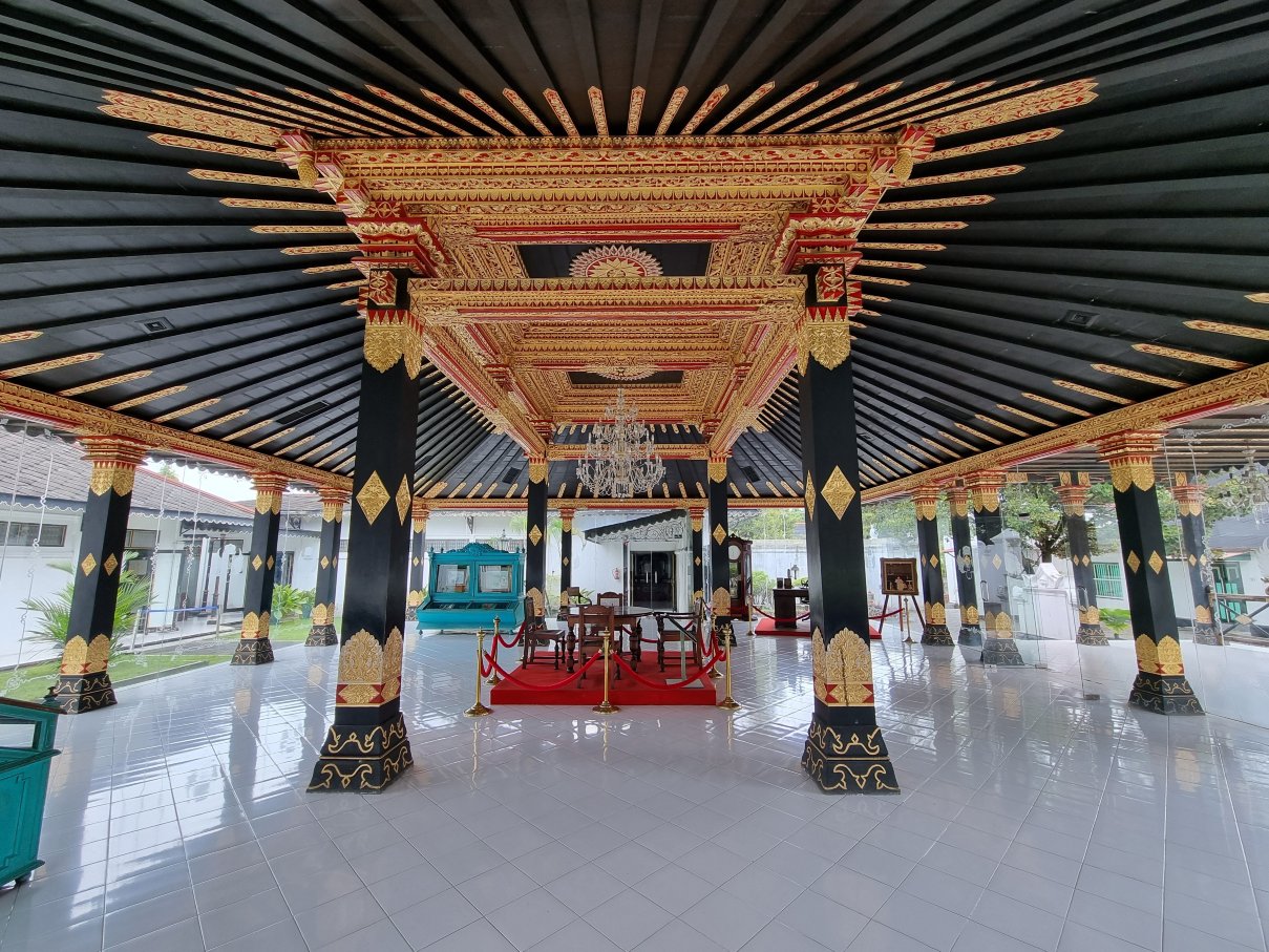 Keraton Ngayogyakarta Hadiningrat