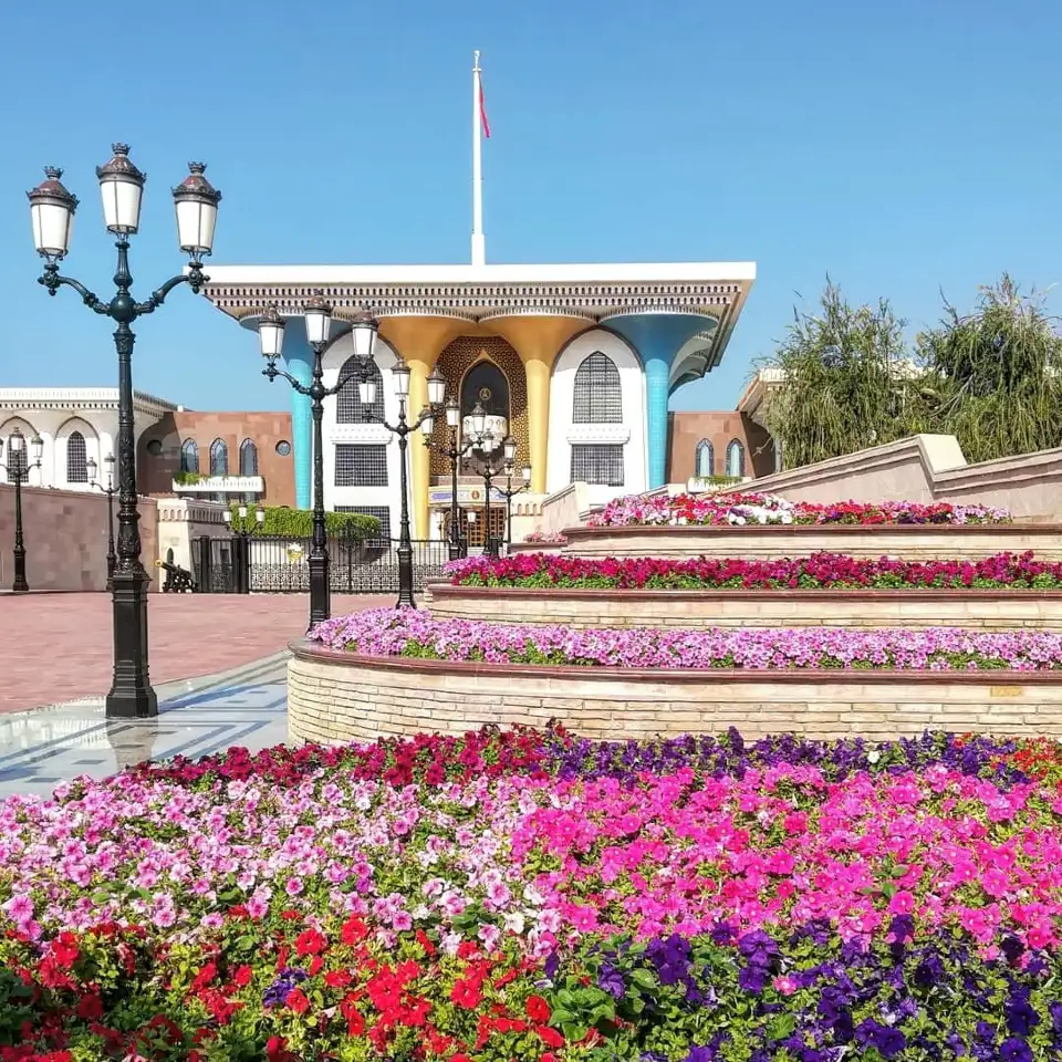 5_Al Alam Palace