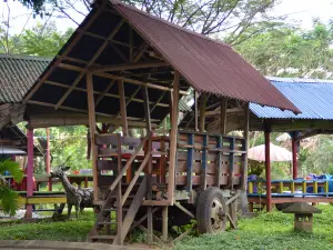 Rumah Alam Manado Adventure Park