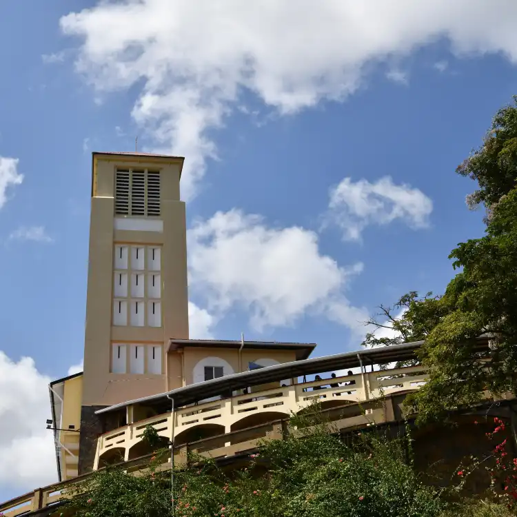 Hotel dekat Mount St. Benedict Abbey