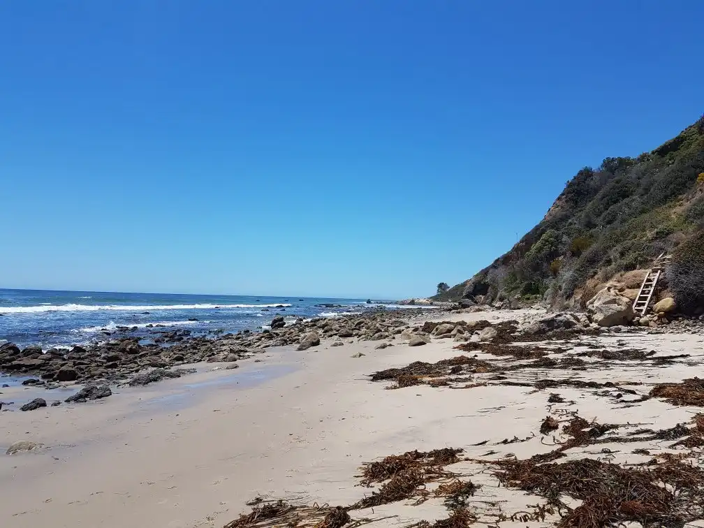 Các khách sạn gần La Piedra Beach